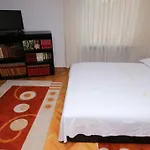 Promenade Apartment *